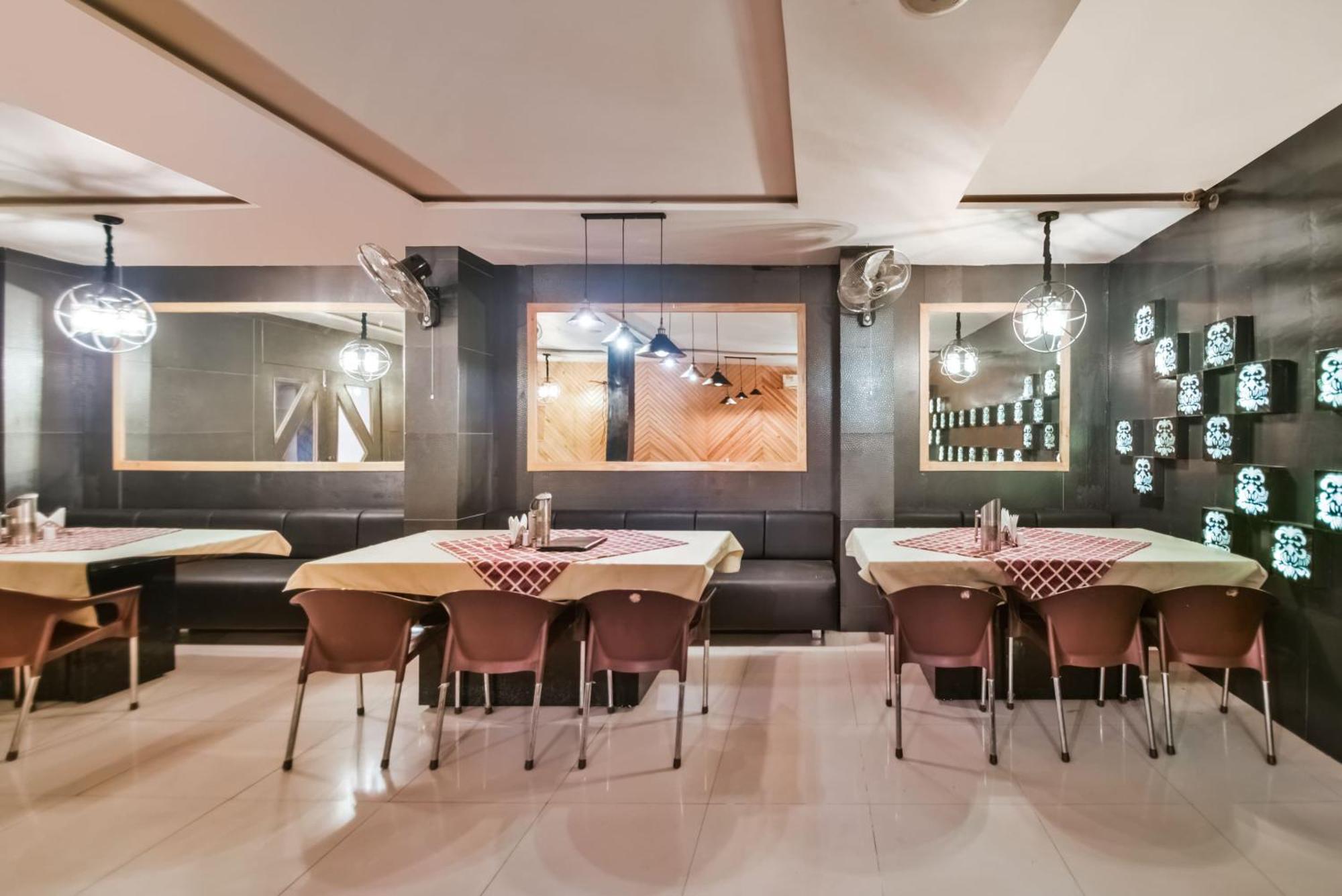 Oyo Hotel Ajanta Hamirgarh Εξωτερικό φωτογραφία
