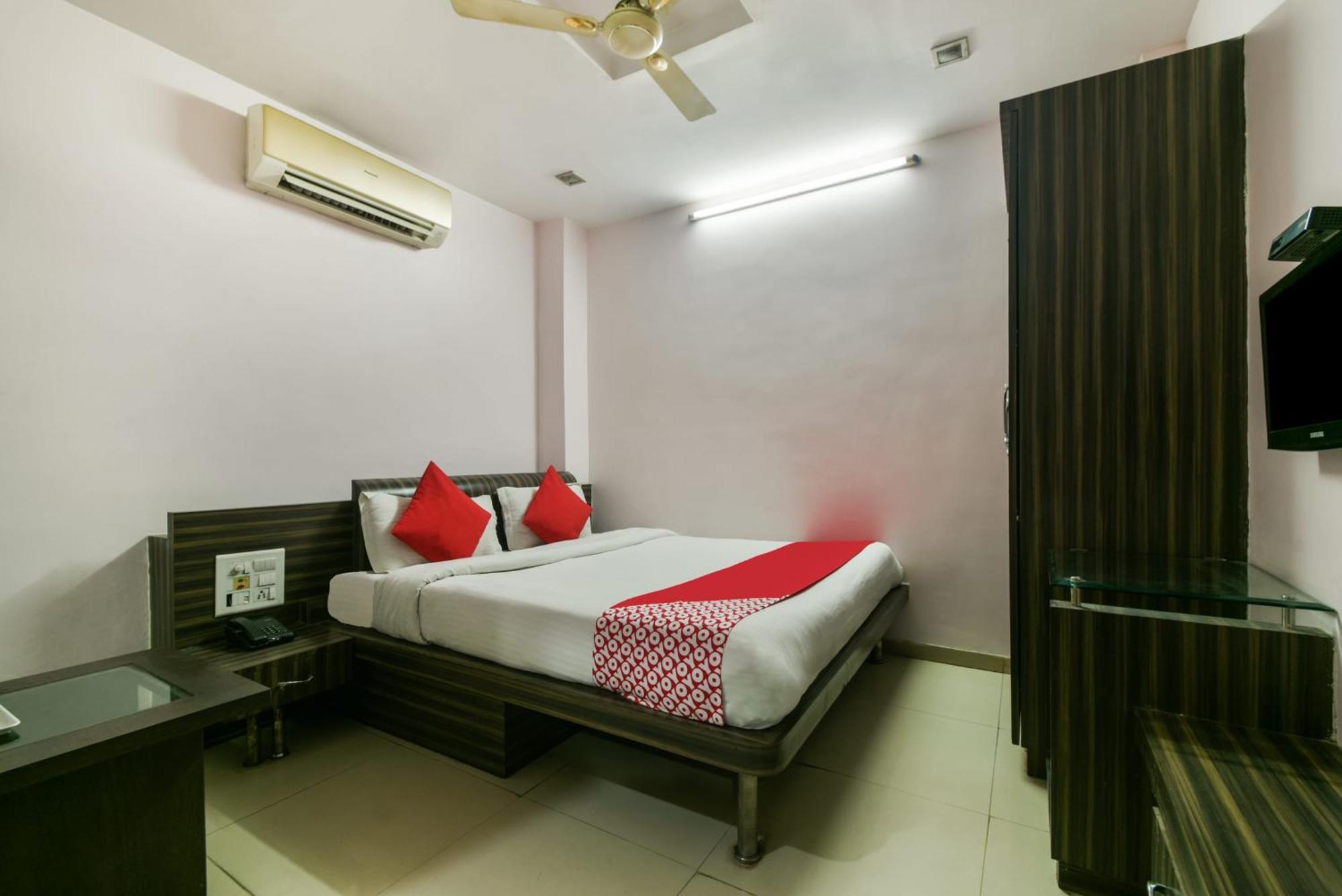 Oyo Hotel Ajanta Hamirgarh Εξωτερικό φωτογραφία