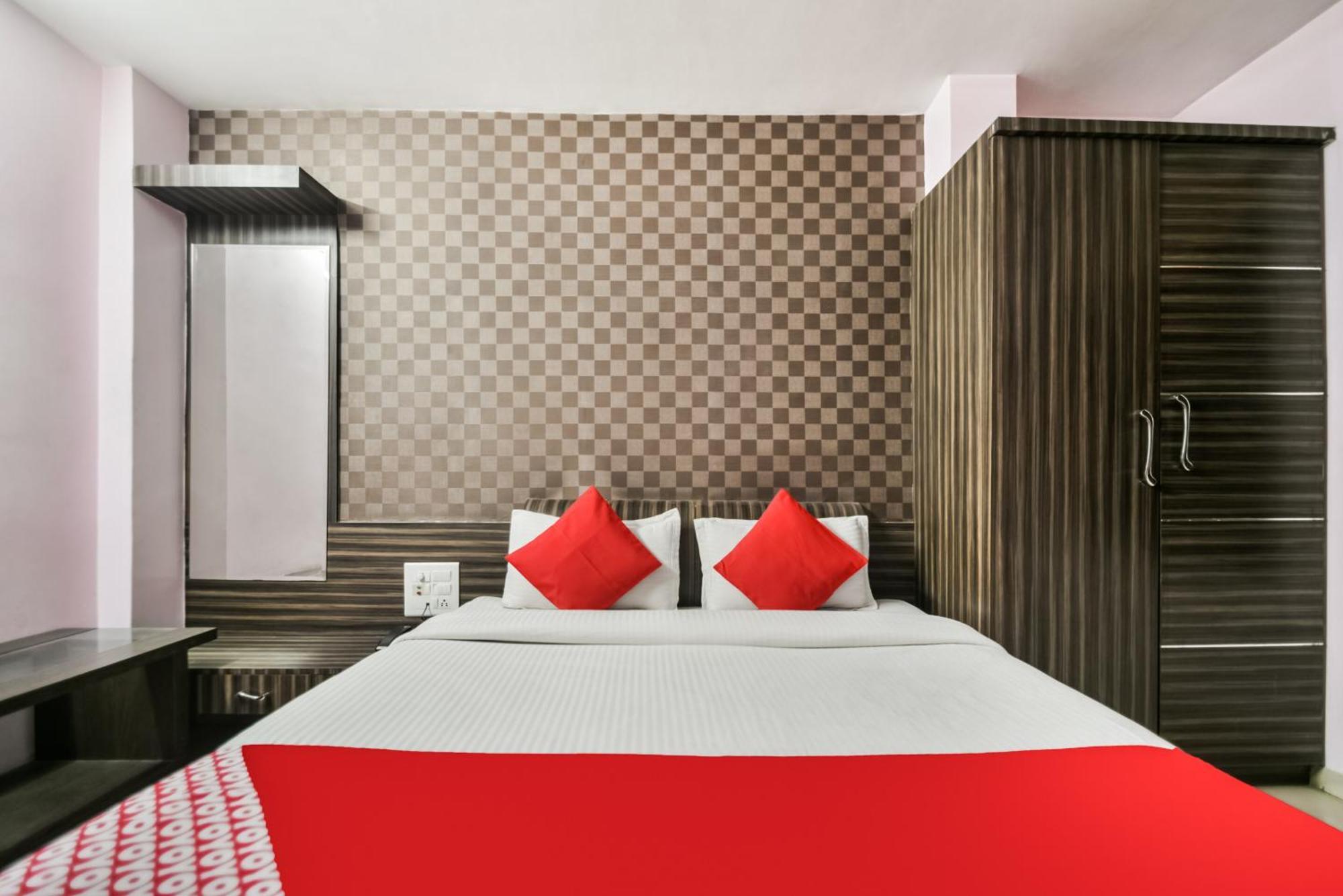 Oyo Hotel Ajanta Hamirgarh Εξωτερικό φωτογραφία