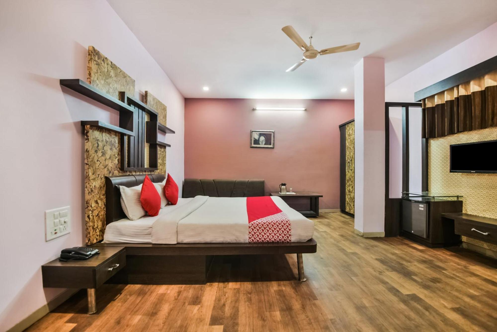 Oyo Hotel Ajanta Hamirgarh Εξωτερικό φωτογραφία